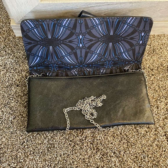 Sondra Robert’s Designer Shoulder Clutch Bag Event Evening Wallet on a String - Picture 9 of 12